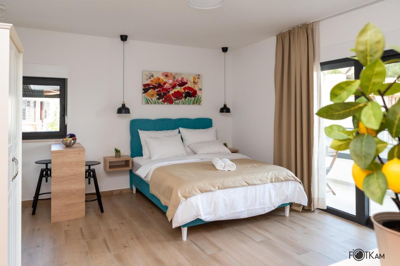 Libar Studio Apartments Baška Voda Exterior foto
