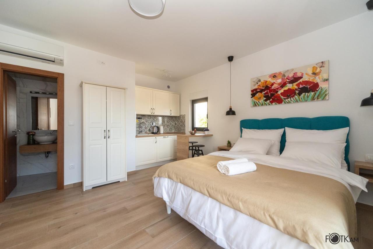 Libar Studio Apartments Baška Voda Exterior foto